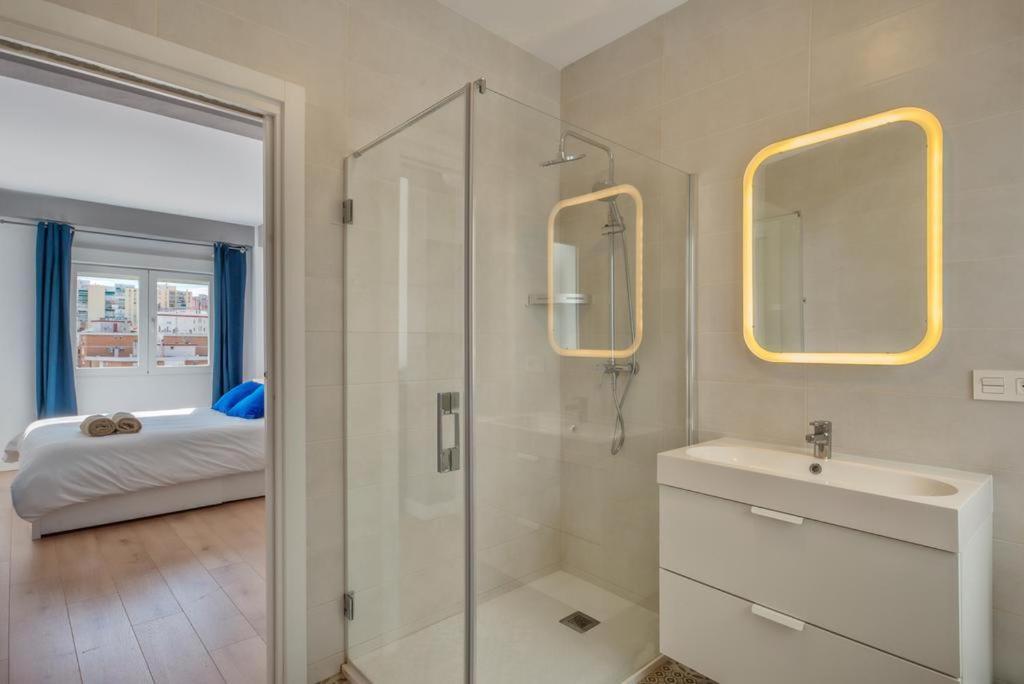 Malaga City Apartment Luaran gambar